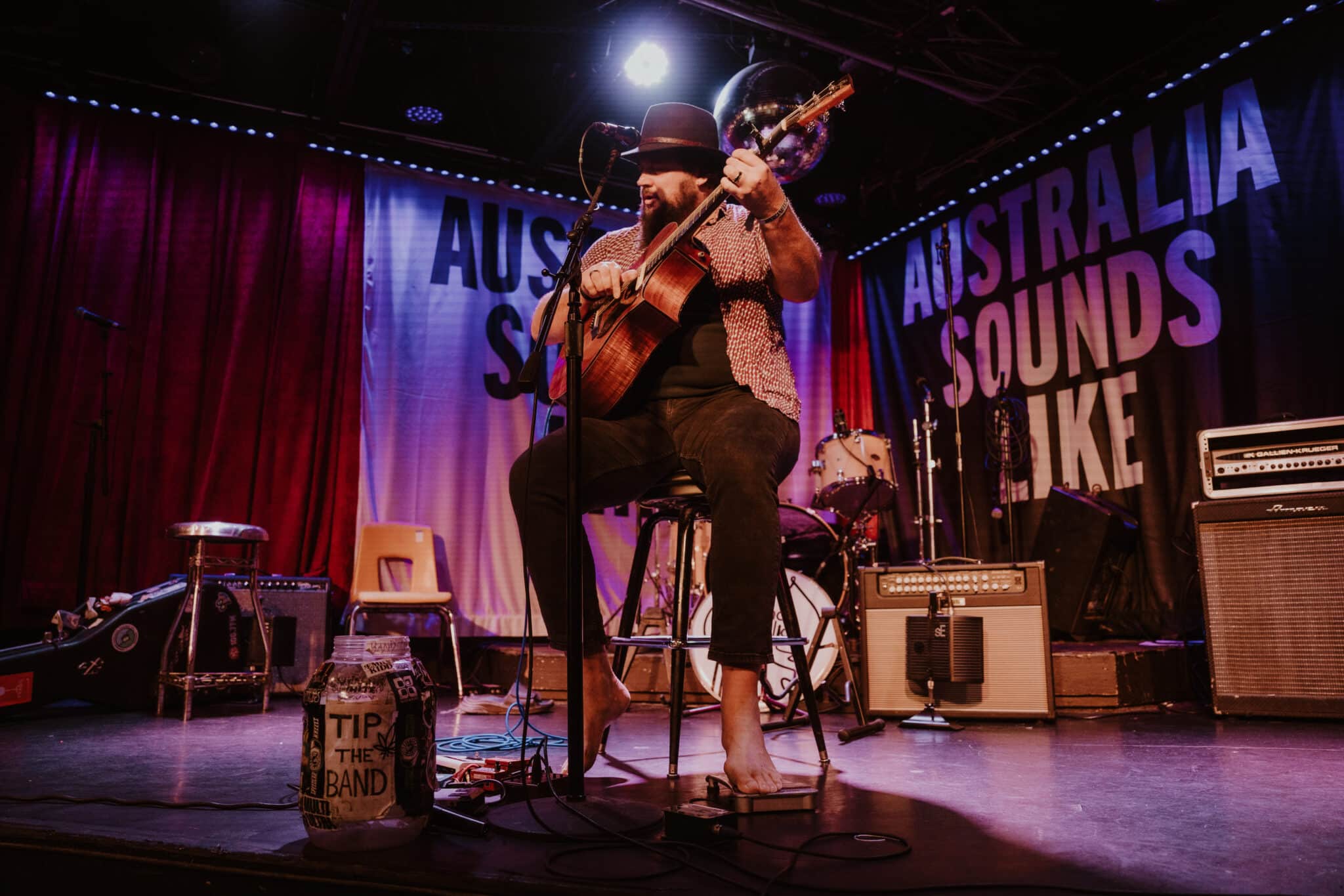 THE AUSSIE BBQ Back At AMERICANAFEST
