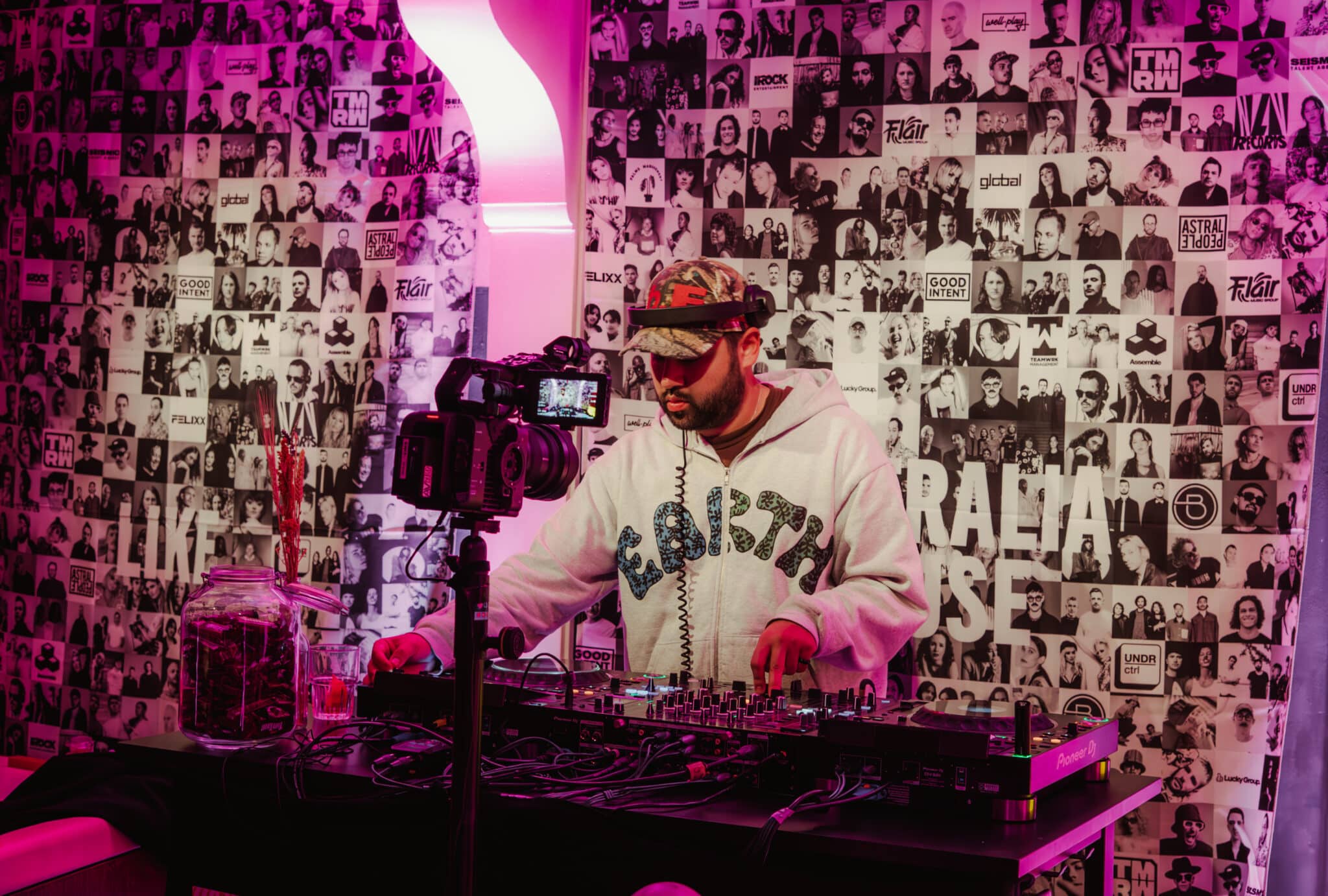 Darker Than Wax FM Radio Special